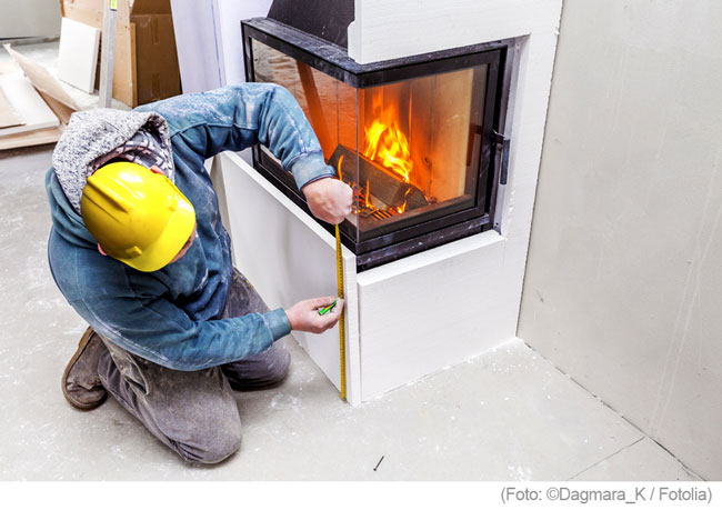 Klimaplatten aus Kalziumsilikat als Kaminverkleidung